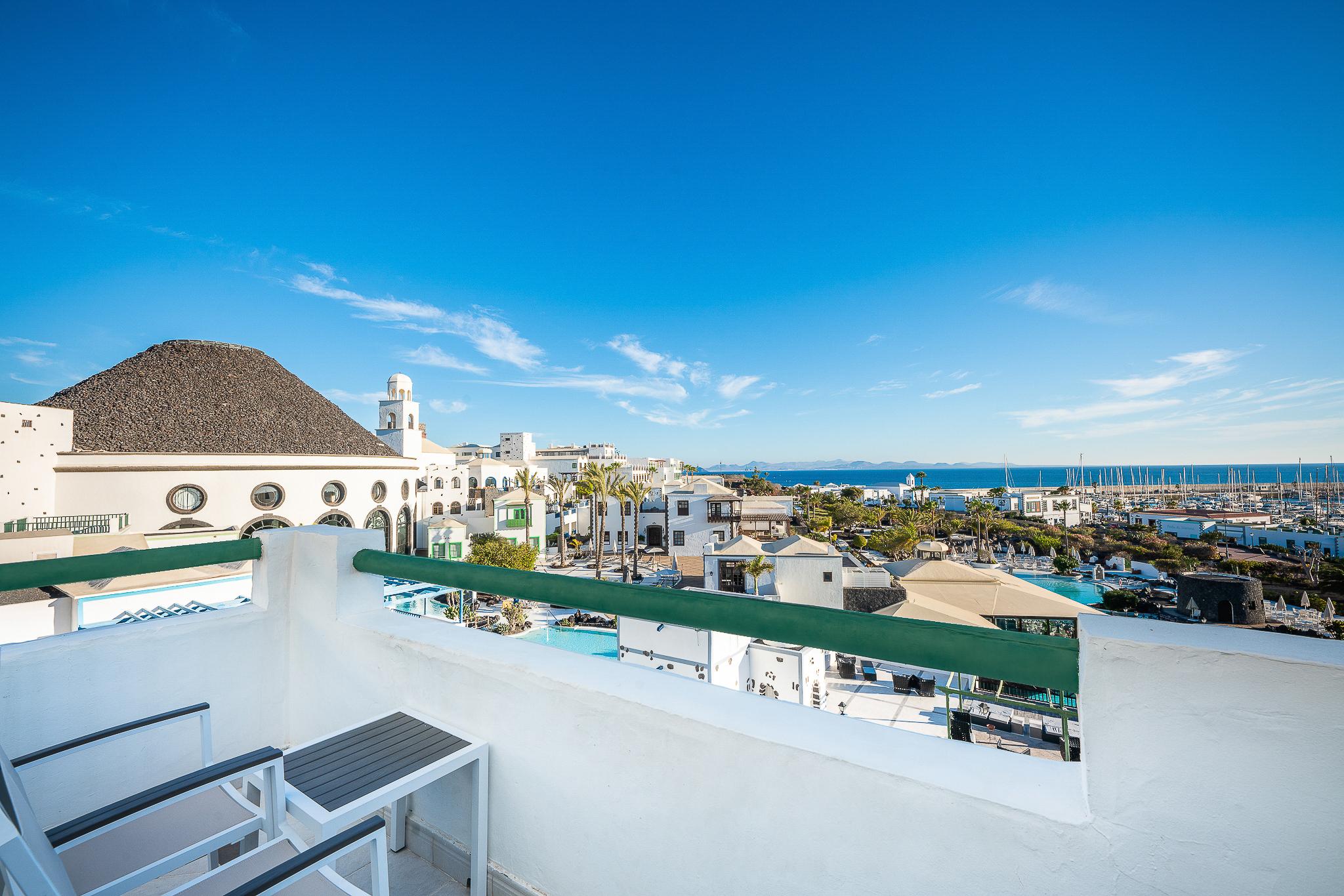 Hotel Livvo Volcan Lanzarote Плайя-Бланка Екстер'єр фото