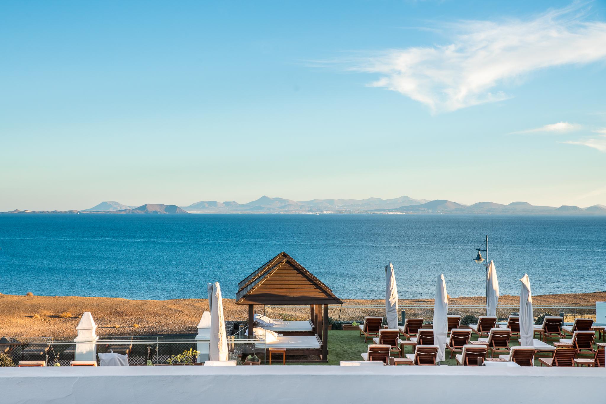 Hotel Livvo Volcan Lanzarote Плайя-Бланка Екстер'єр фото