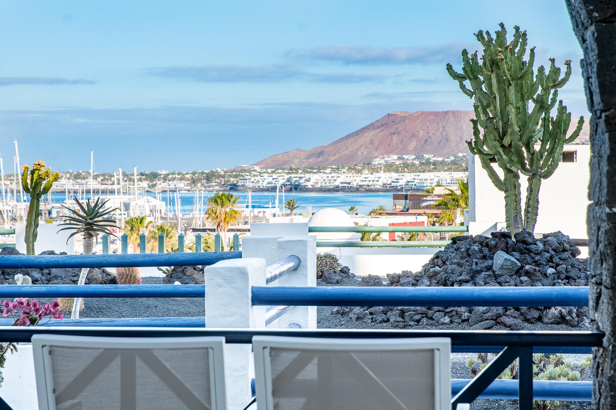Hotel Livvo Volcan Lanzarote Плайя-Бланка Екстер'єр фото