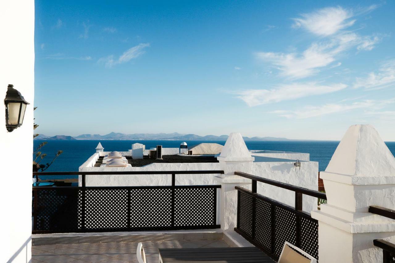 Hotel Livvo Volcan Lanzarote Плайя-Бланка Екстер'єр фото